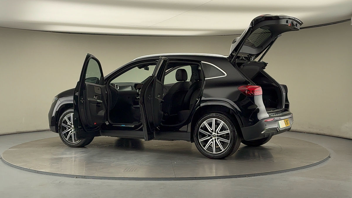 More views of Mercedes-Benz EQA