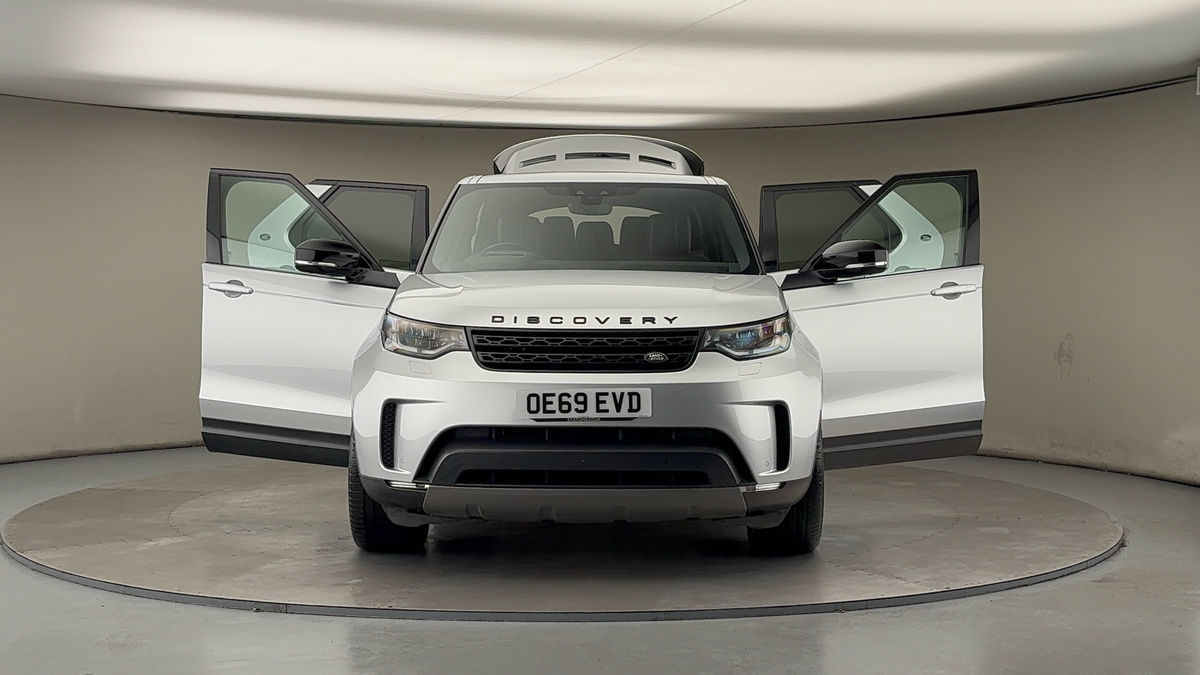 More views of Land Rover Discovery