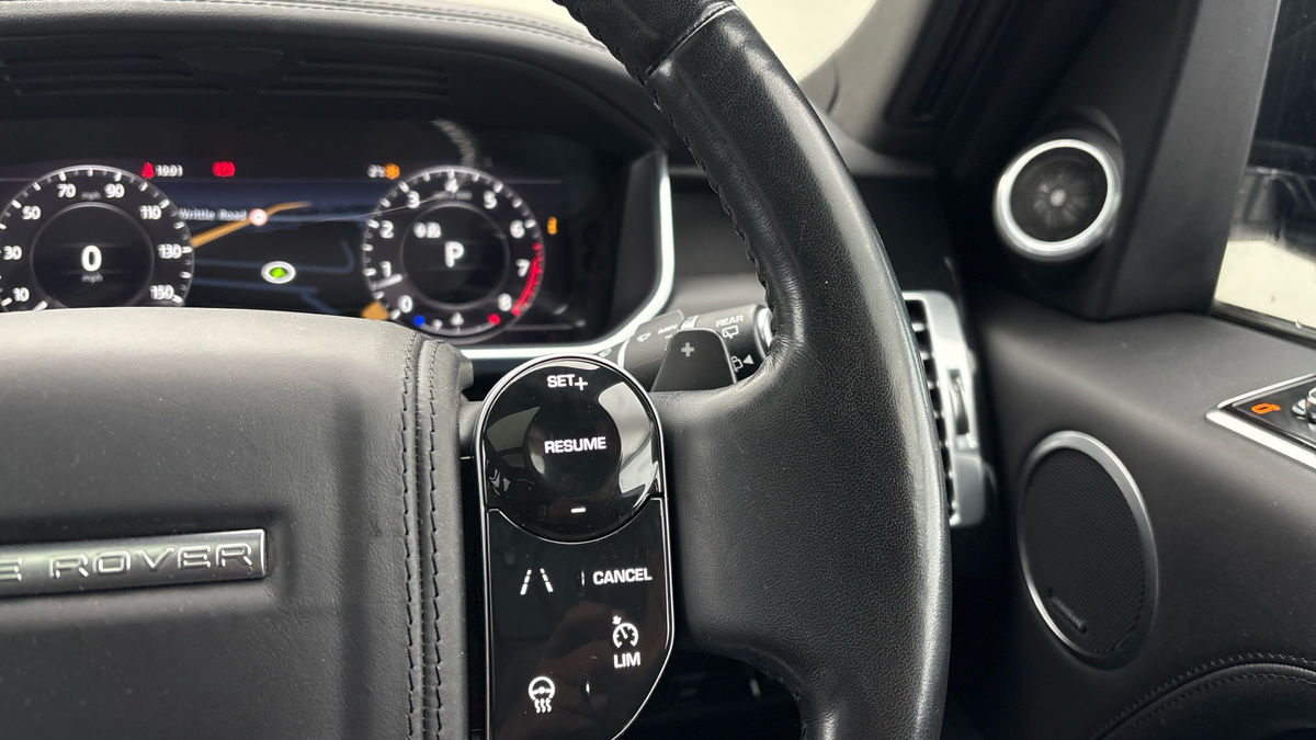 Land Rover Range Rover Image 14