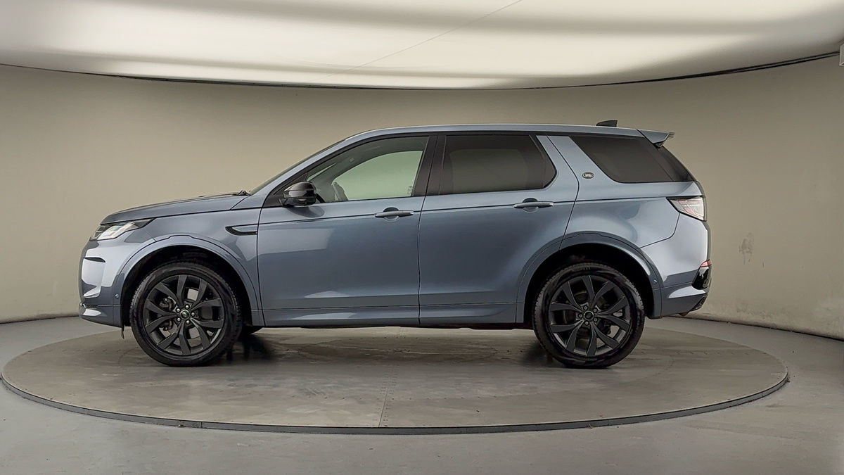 Land Rover Discovery Sport Image 15