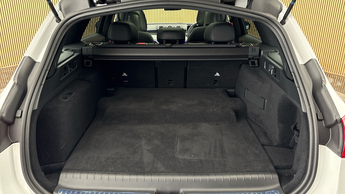 Mercedes-Benz C Class Image 11