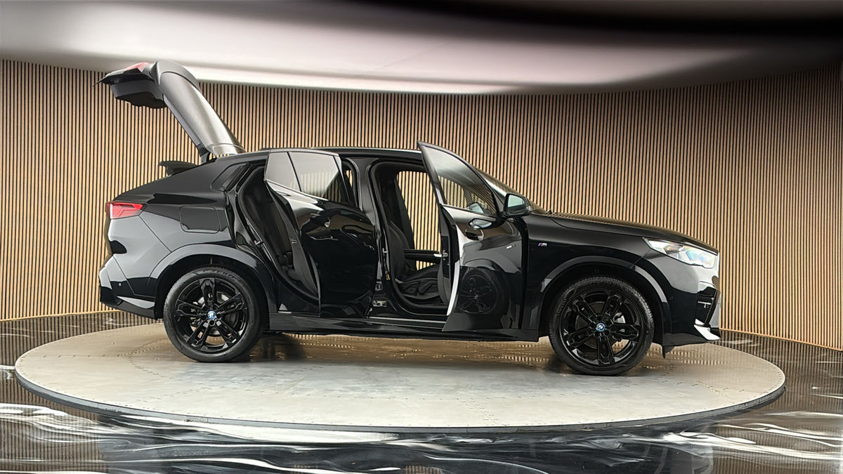 More views of BMW iX2