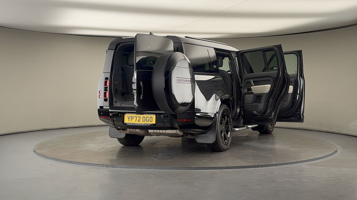 More views of Land Rover Defender 130