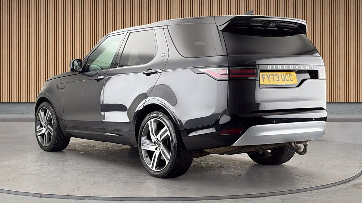 Land Rover Discovery Image 2