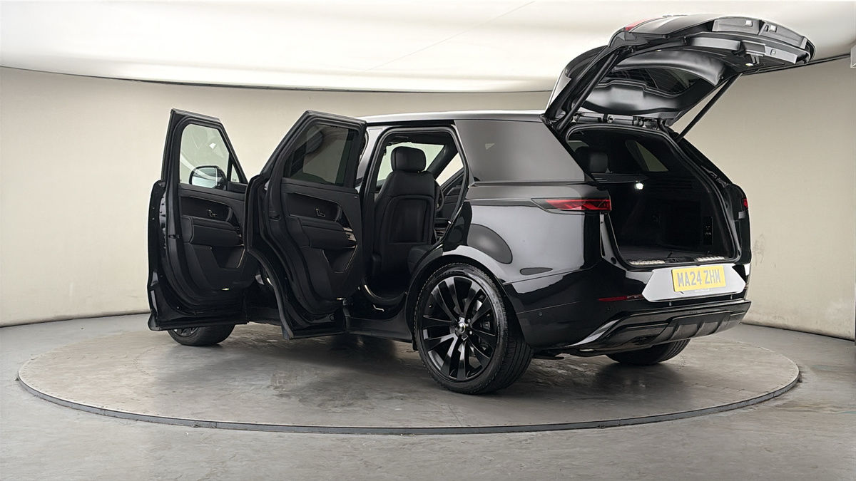 More views of Land Rover Range Rover Sport