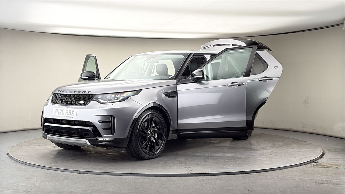 More views of Land Rover Discovery