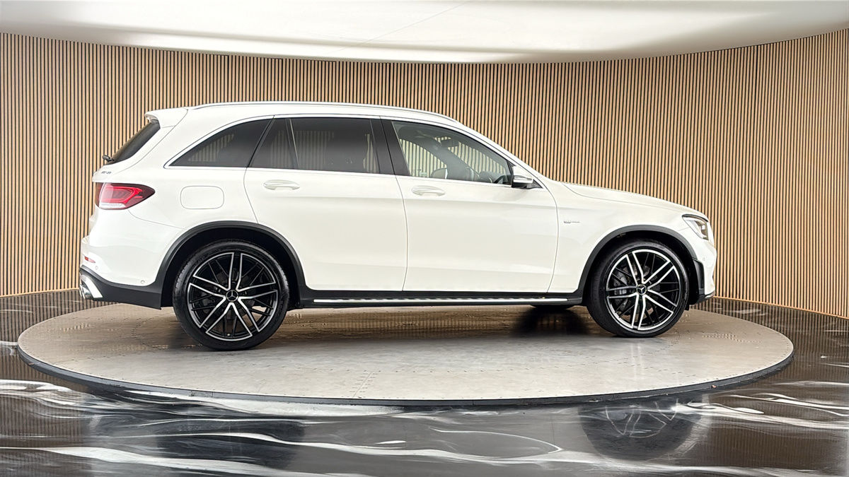 More views of Mercedes-Benz GLC