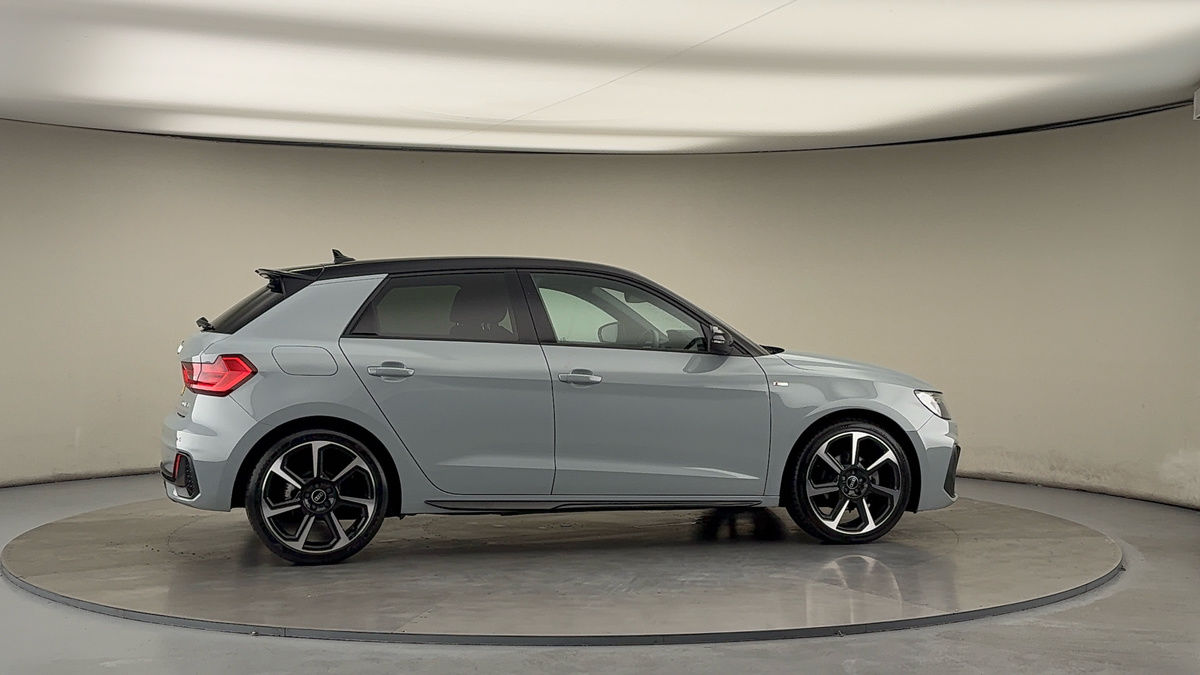 More views of Audi A1