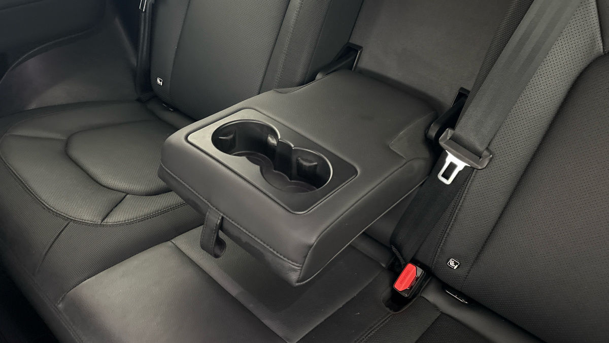 Land Rover Defender 90 Image 9