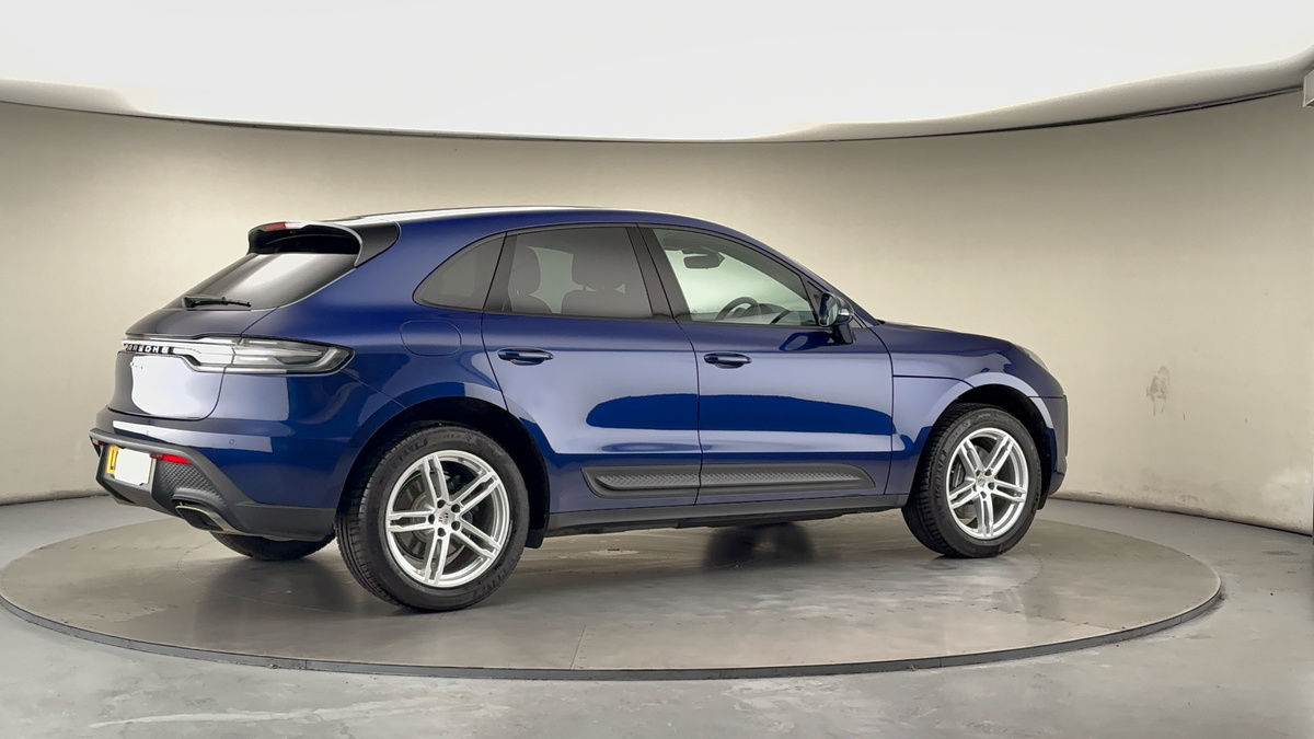 More views of Porsche Macan