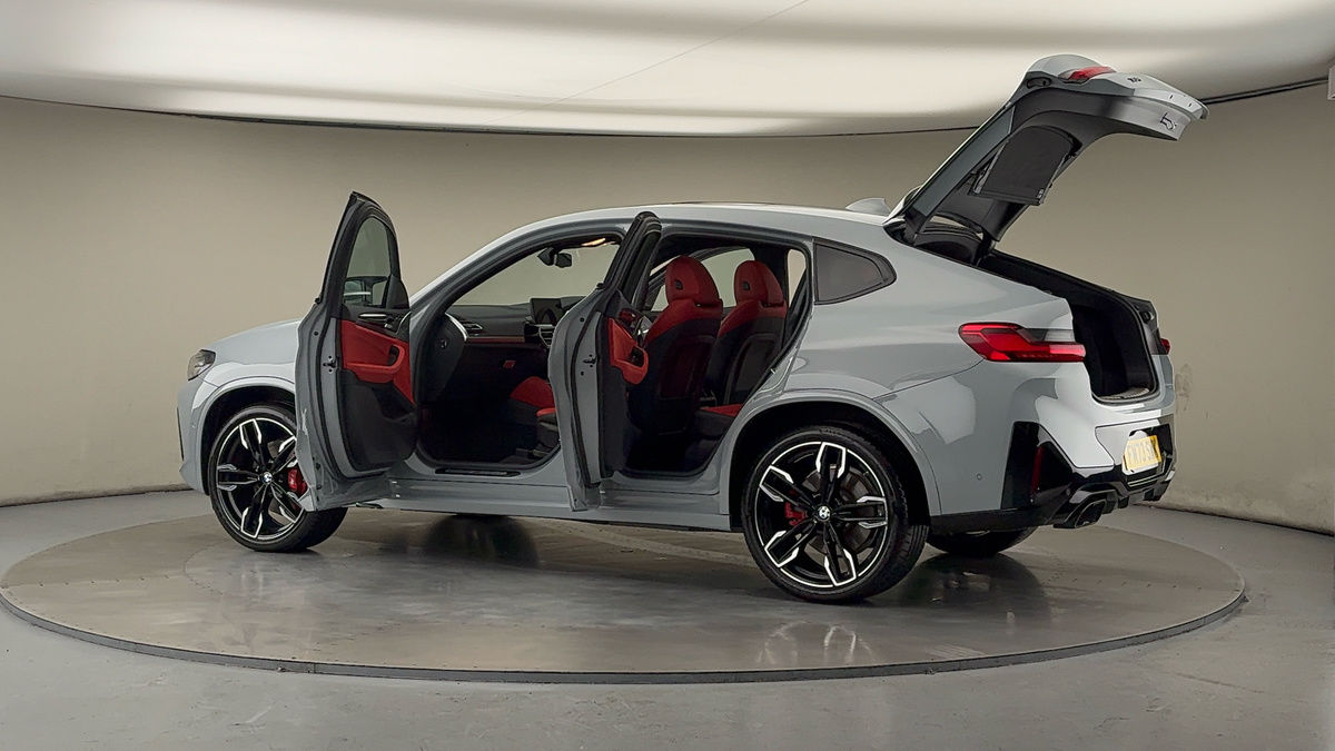 More views of BMW X4