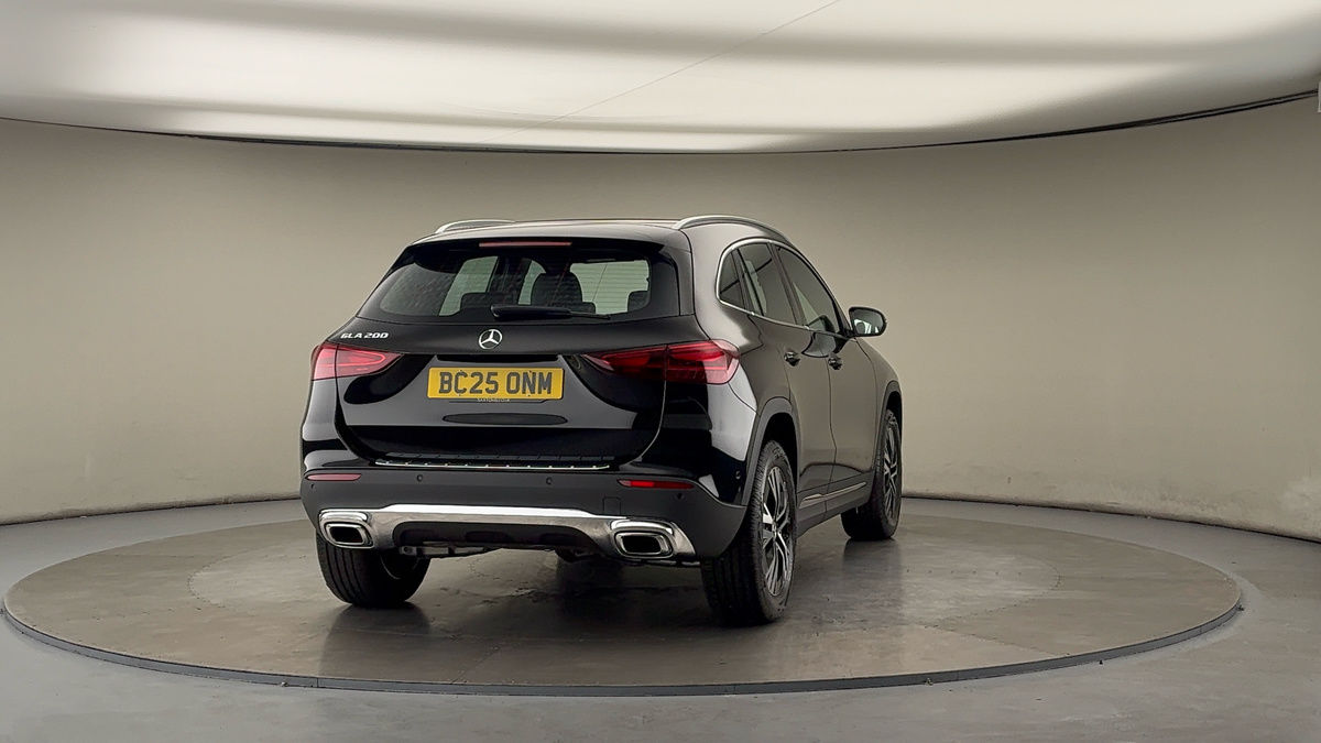 More views of Mercedes-Benz GLA