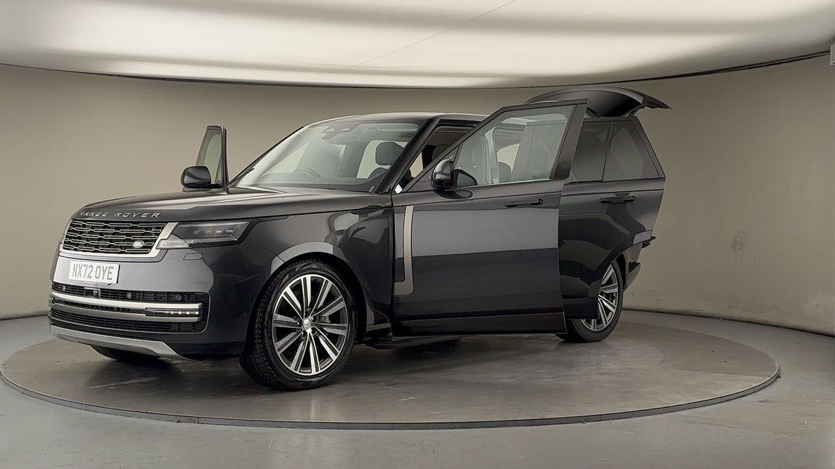 More views of Land Rover Range Rover