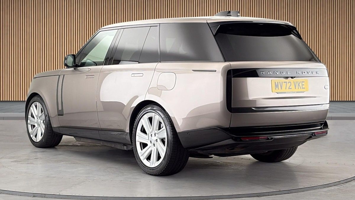 Land Rover Range Rover Image 2