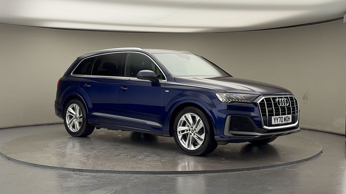 More views of Audi Q7