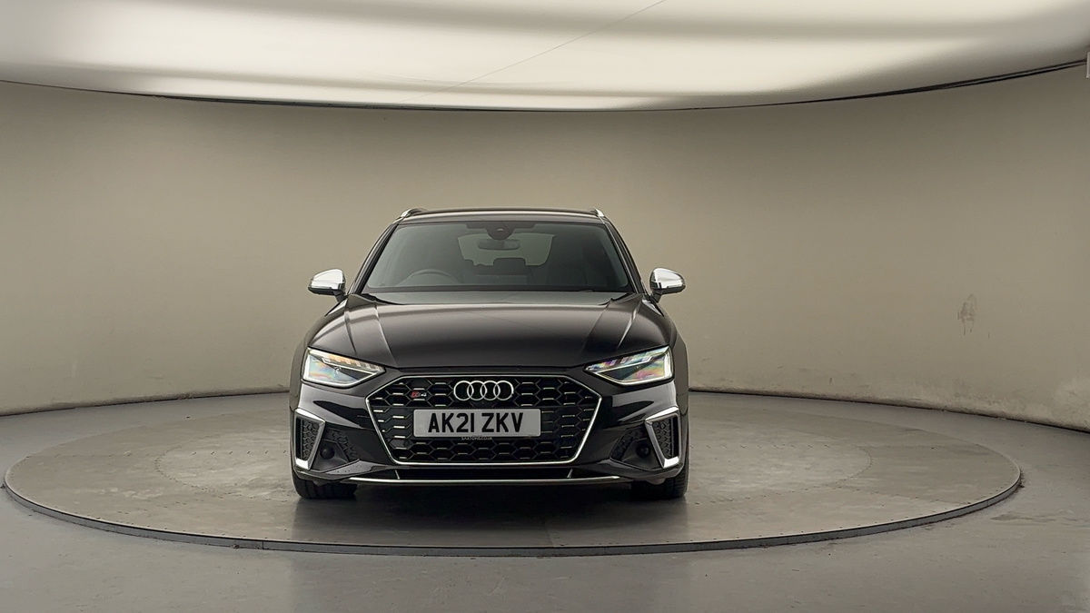 Audi S4 Avant Image 3