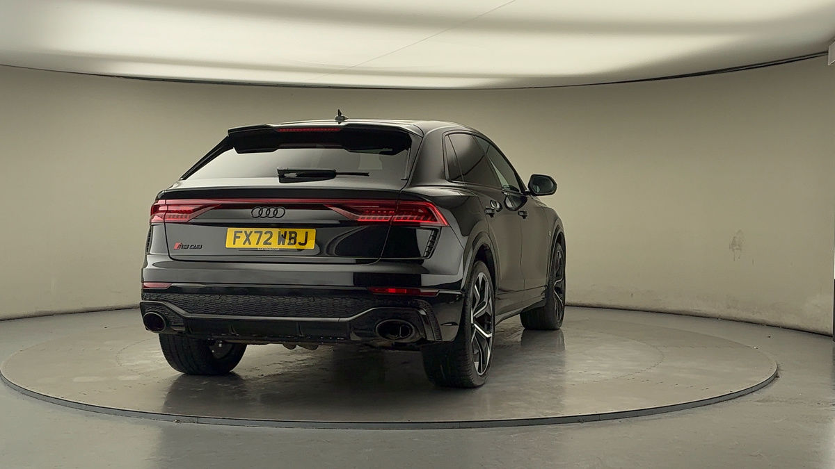 More views of Audi RSQ8