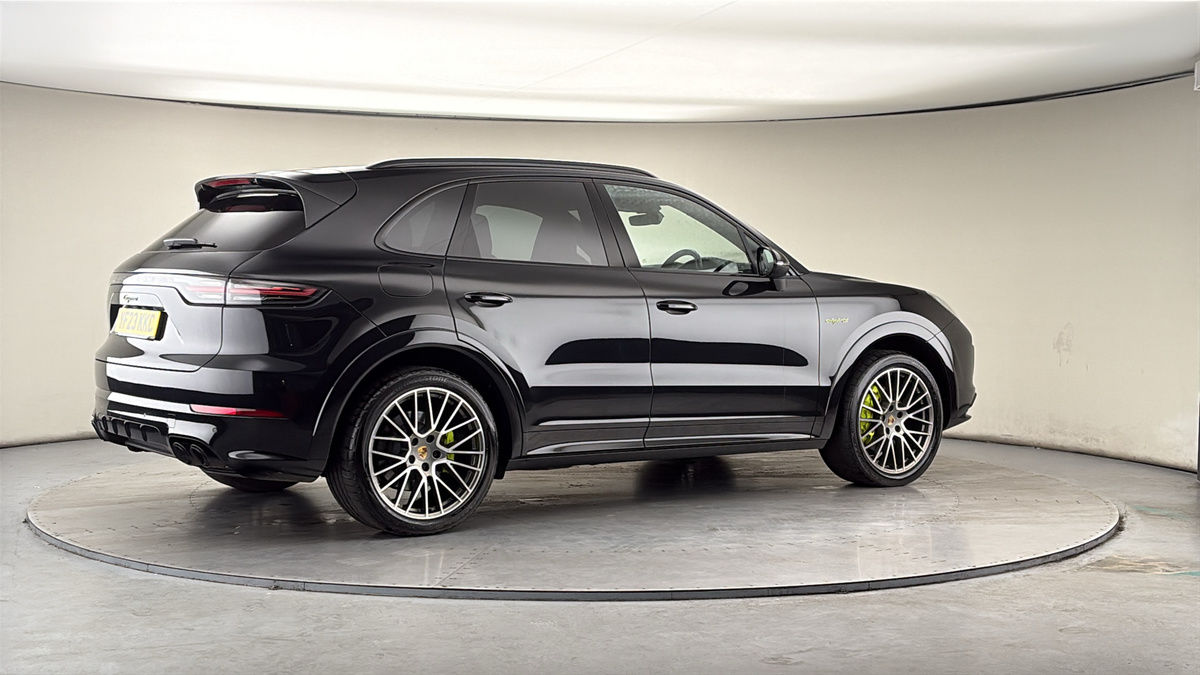 More views of Porsche Cayenne