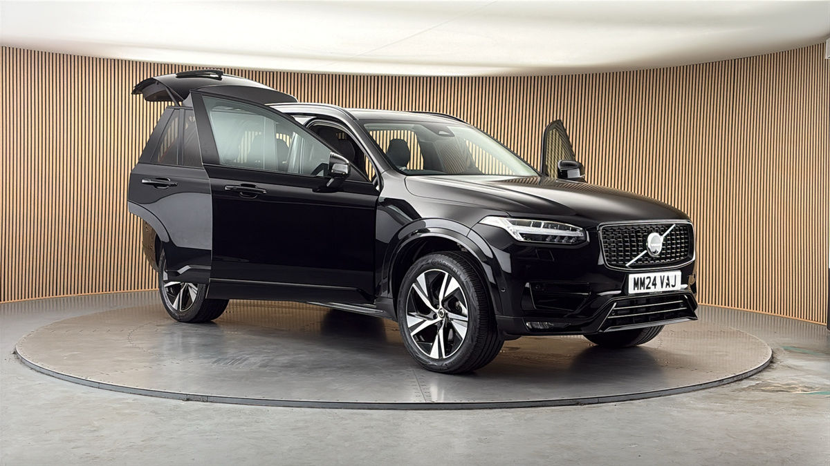 More views of Volvo XC90