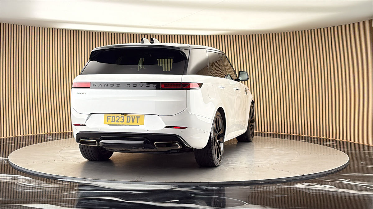 More views of Land Rover Range Rover Sport