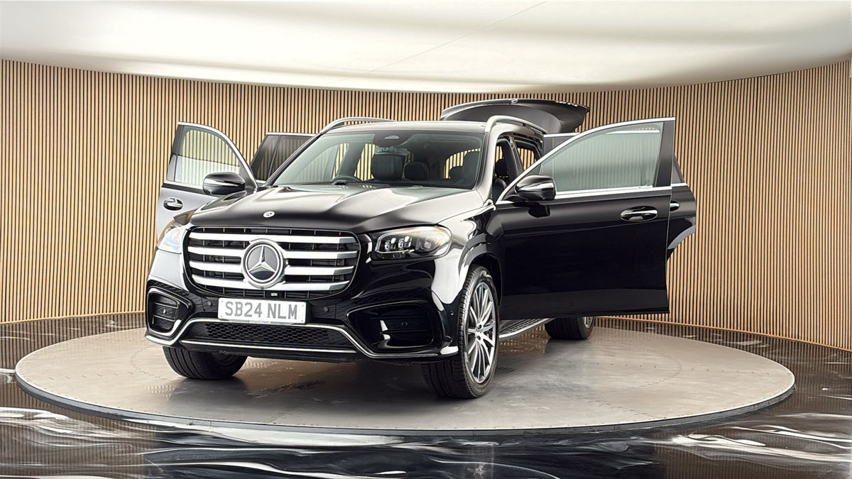 More views of Mercedes-Benz GLS