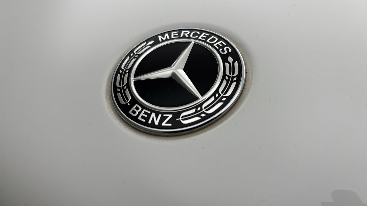 Mercedes-Benz GLE Image 24