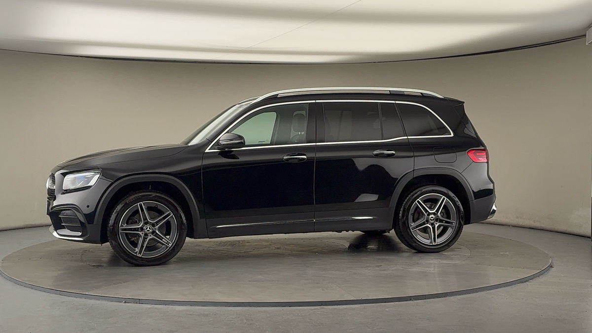 More views of Mercedes-Benz GLB