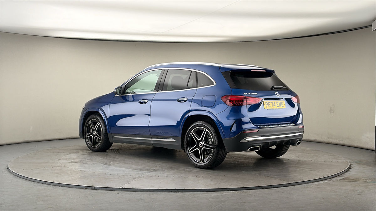 More views of Mercedes-Benz GLA