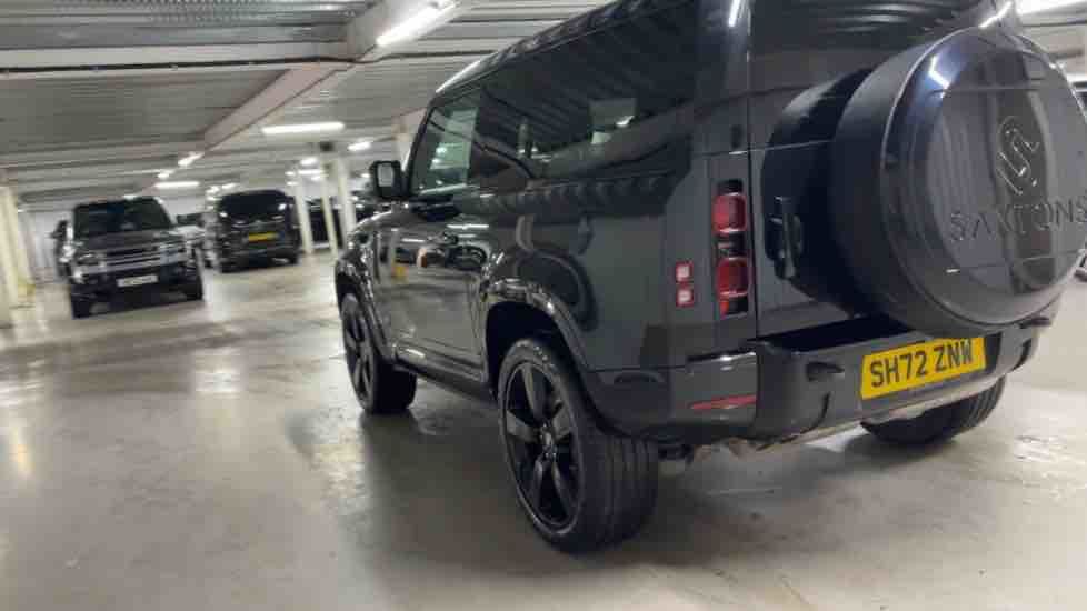 More views of Land Rover Defender 90