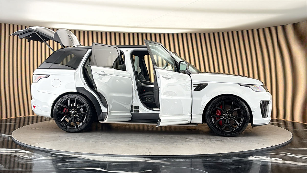 More views of Land Rover Range Rover Sport