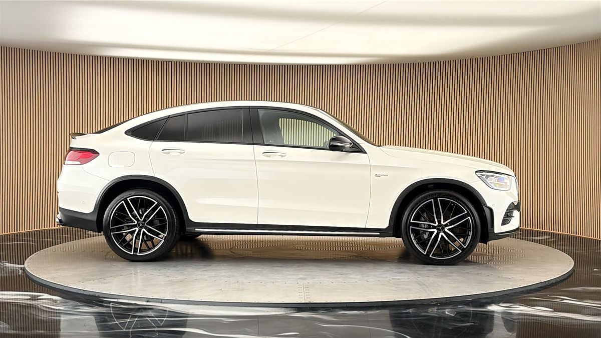 More views of Mercedes-Benz GLC