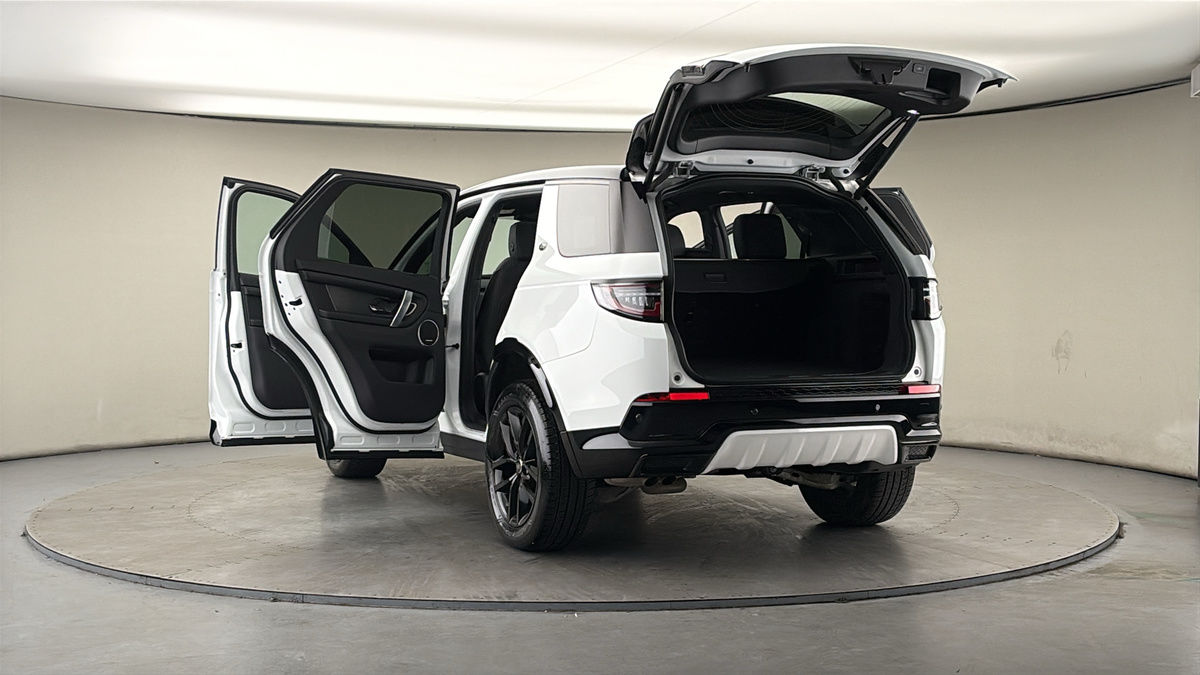 More views of Land Rover Discovery Sport