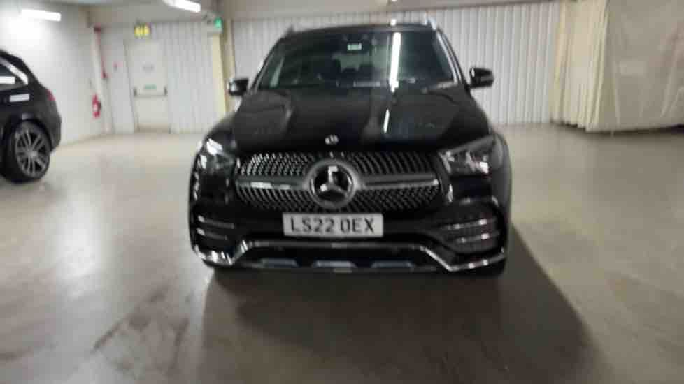 More views of Mercedes-Benz GLE