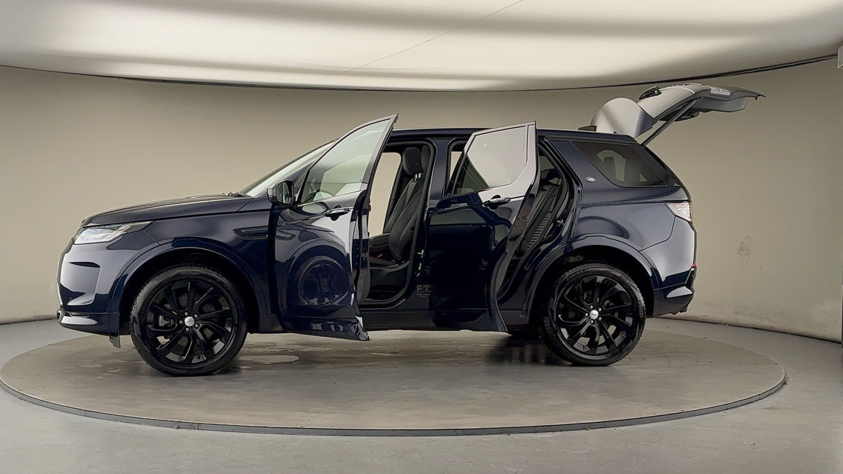 More views of Land Rover Discovery Sport