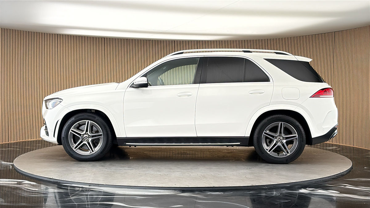 Mercedes-Benz GLE Image 15