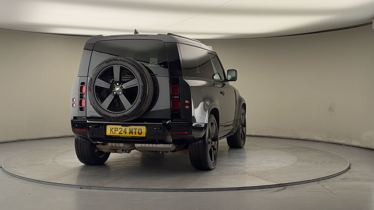 More views of Land Rover Defender 90