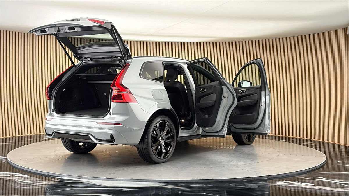 More views of Volvo XC60