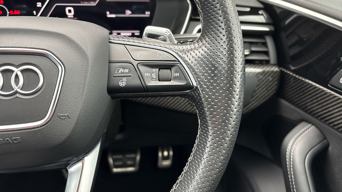 Audi RS4 Avant Image 14