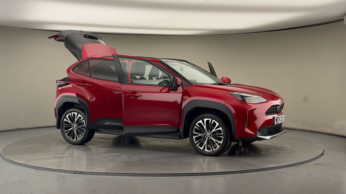 More views of Toyota Yaris Cross