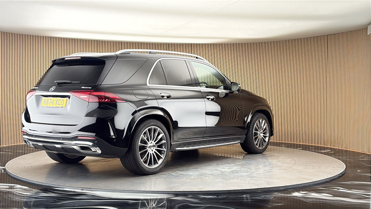 Mercedes-Benz GLE Image 21