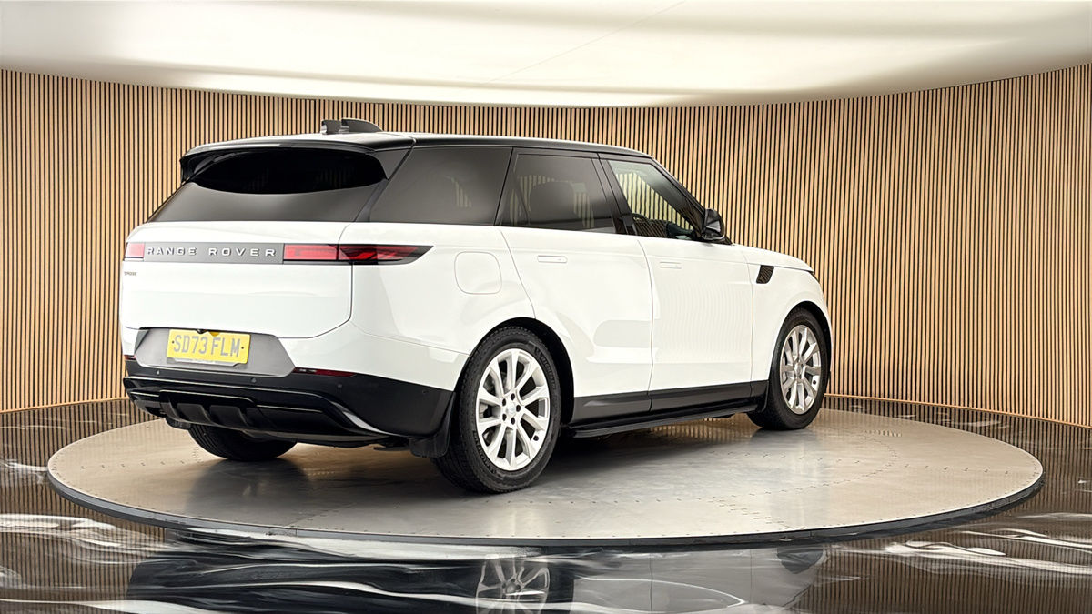 More views of Land Rover Range Rover Sport