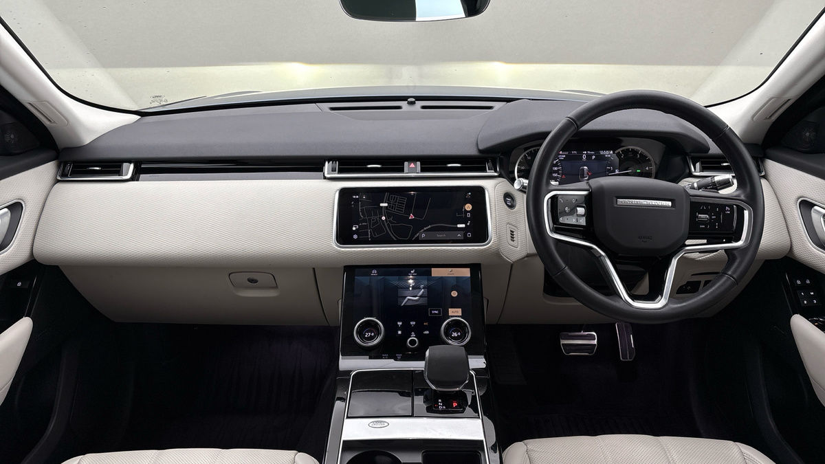 Land Rover Range Rover Velar Image 12