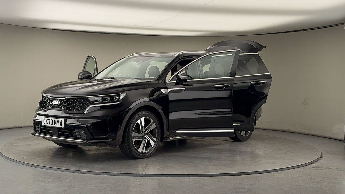 More views of Kia Sorento