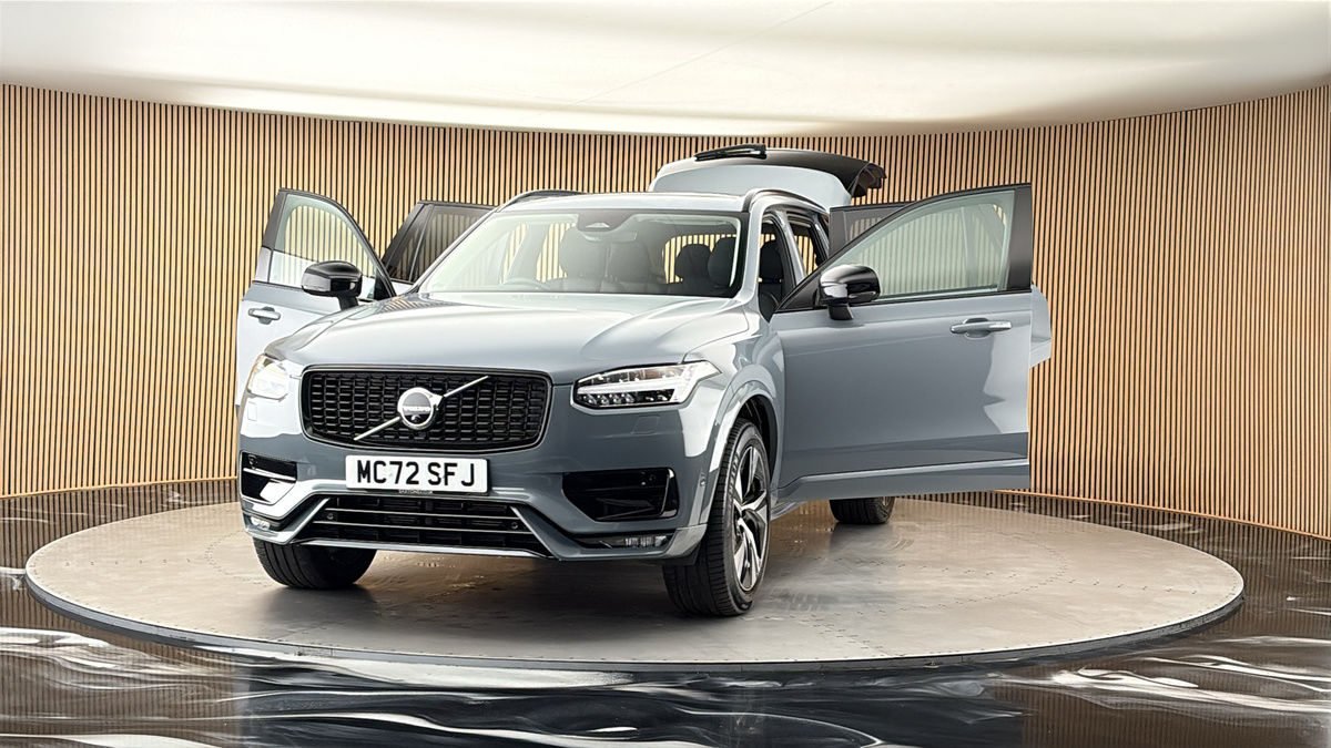 More views of Volvo XC90