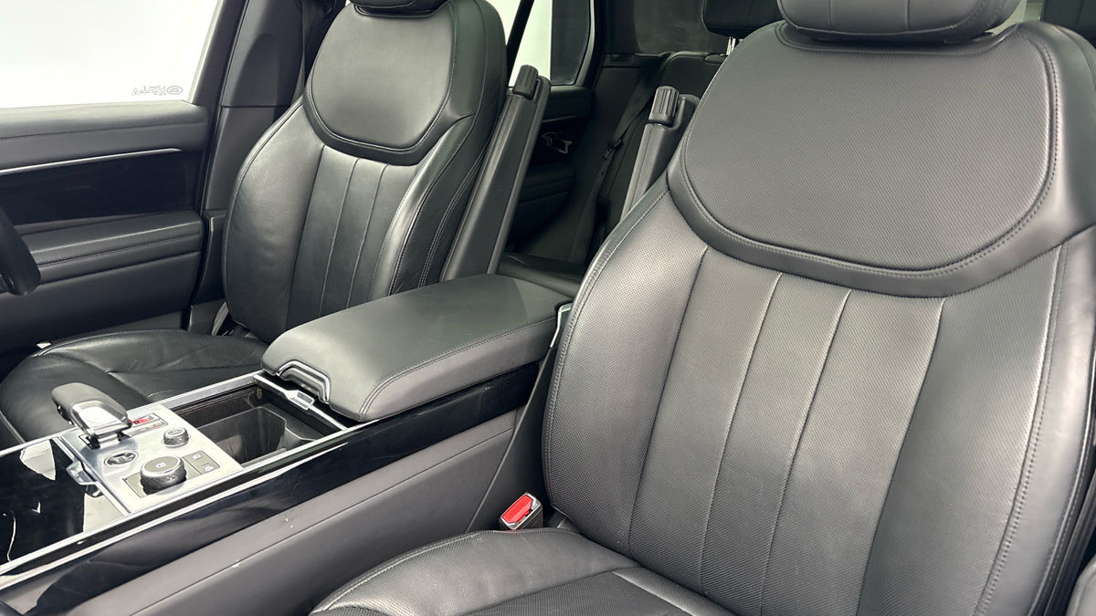 Land Rover Range Rover Image 7