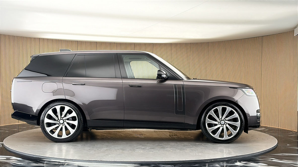 Land Rover Range Rover Image 16