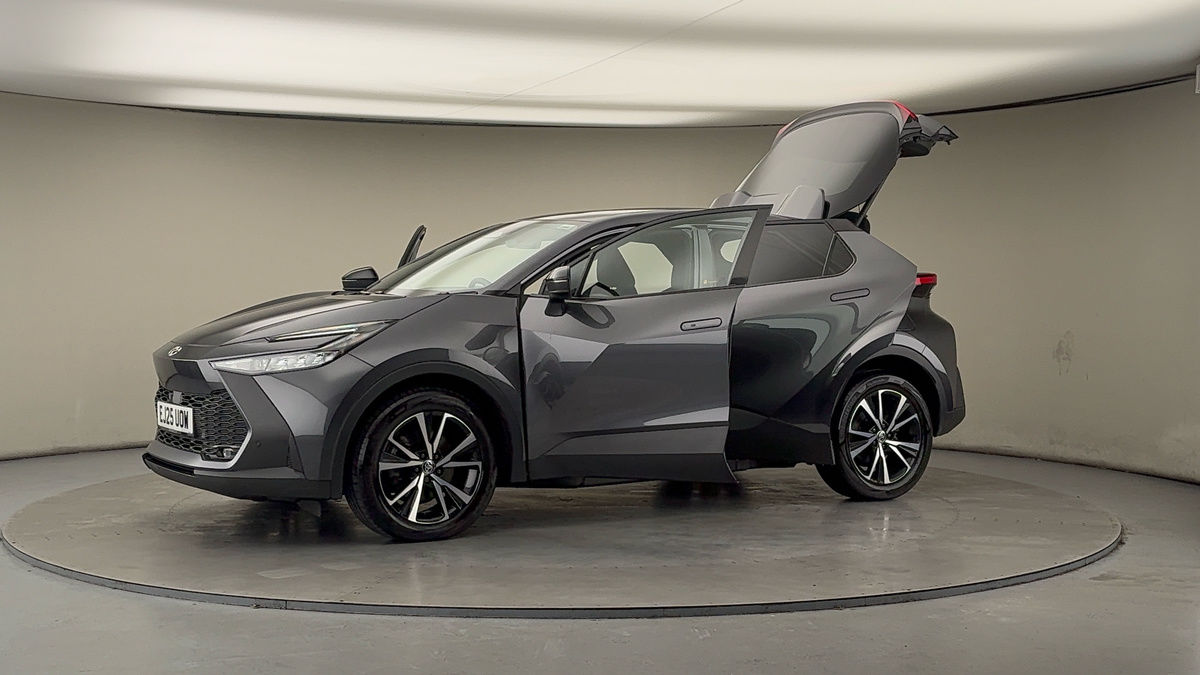 More views of Toyota C-HR