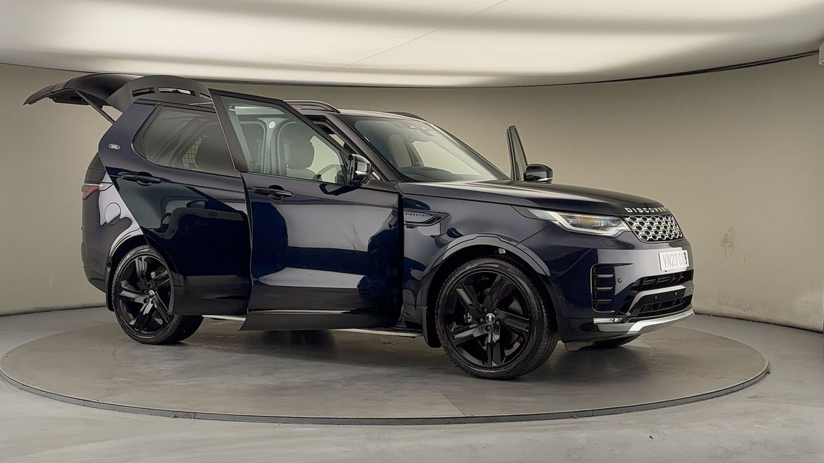 More views of Land Rover Discovery