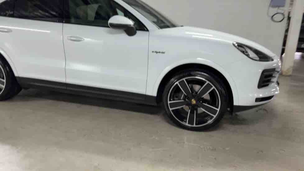 More views of Porsche Cayenne