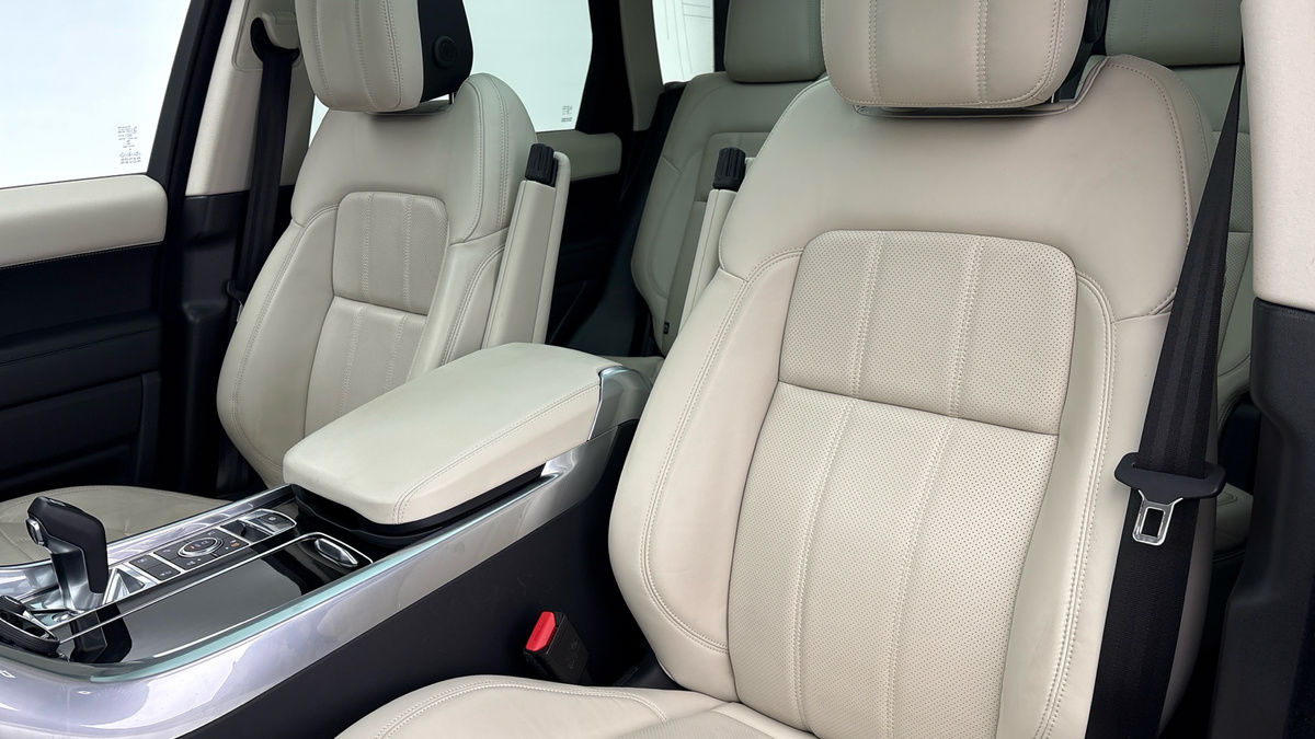 Land Rover Range Rover Sport Image 7